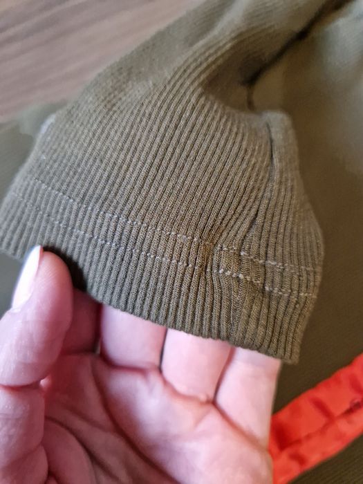 Zjawiskowy komplet dzianinowy guess s