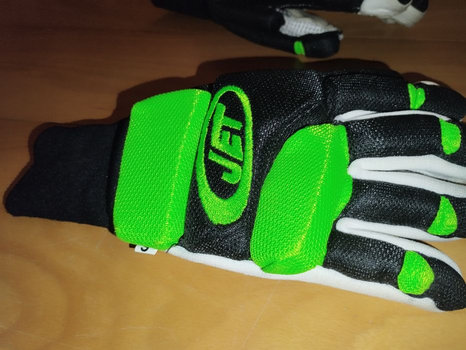Luvas JET em Reflex praticamente novas