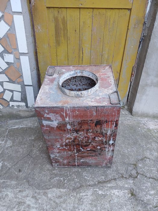 Продаётся оцинкованый бак
