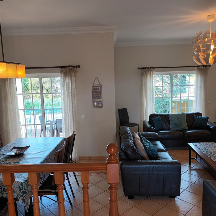 Férias em Ferragudo  perto da Praia - o valor da semana em Abril e Mai