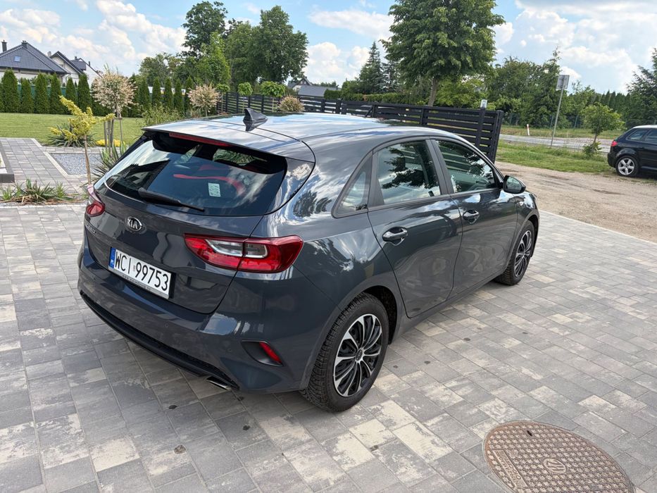 Samochód osobowy Kia Ceed