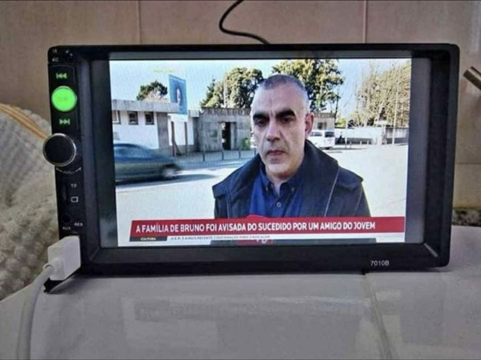 Auto Rádio 2 Din Universal NOVO / GPS / Atende Chamadas / Bluetooth / USB etc