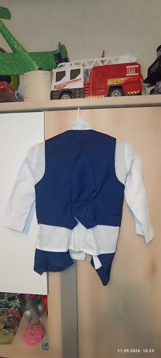 Garnitur chłopięcy na chrzest 80 cm granatowy
