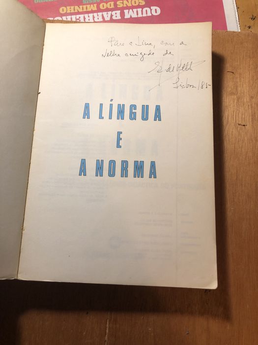 Livro gramatica a lingua e a norma
