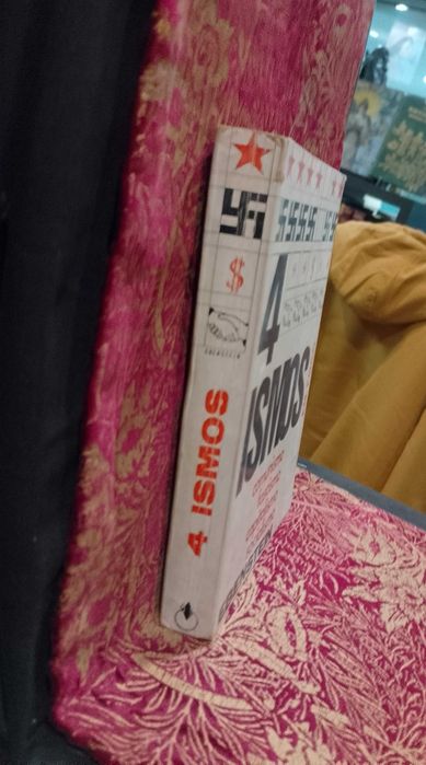 4 Ismos em Foco, Comunismo, Fascismo, Capitalismo, Socialismo