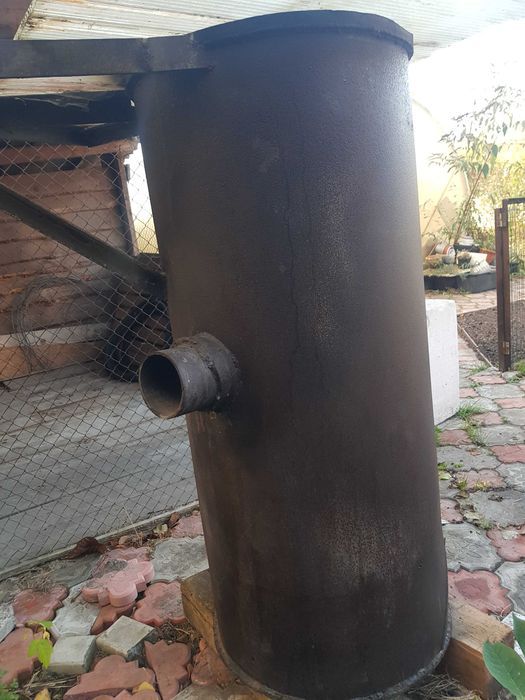 Продам печку длительного горения (тырсовка)