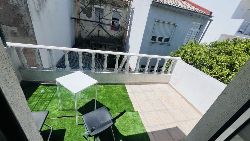 Quartos 2 min da estação de  Vila franca de Xira - Alhandra entrada imediata