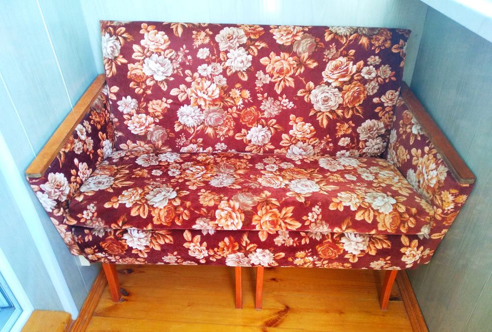 Диван в офис, диван в кафе, диван на терасу на балкон, банкетка, пуфик