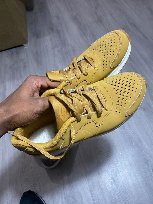 Air Max Gold edition