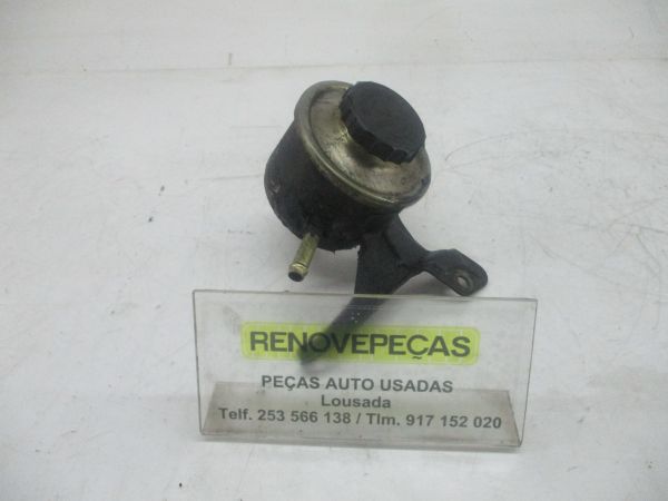 Reservatório / depósito óleo direção TOYOTA HiAce IV (LXH1_, RZH1_, LH
