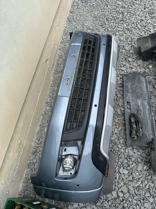 Продам передній бампер Volkswagen Amarok