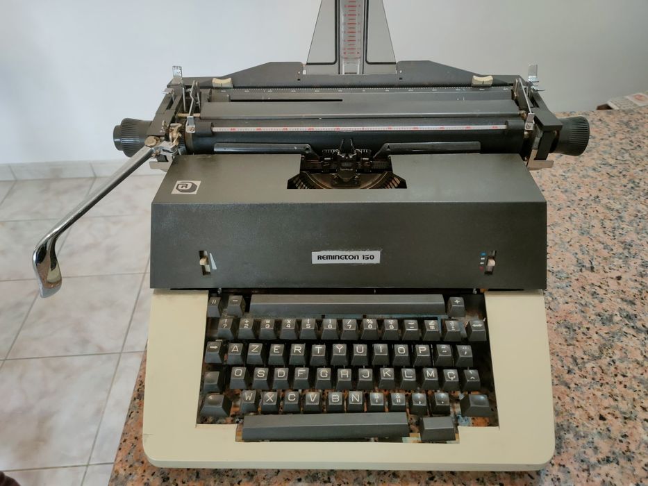 Antiguidade Máquina de escrever antiga