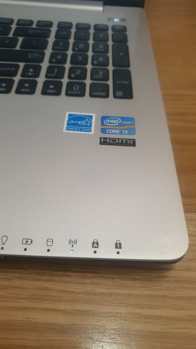 Notebook Asus i3-2465 com tela sensível ao toque e tecnologia SonicMaster