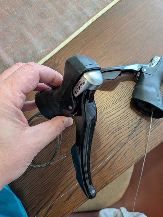 Manetes Shimano 105  ST-5700