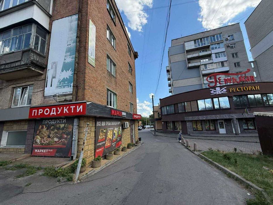 Продаж комерційного приміщення по вул. Брацлавській