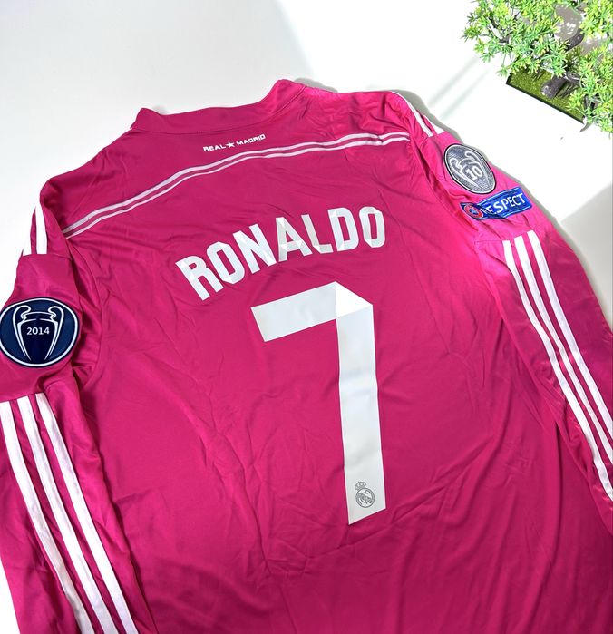 Футбольне Джерсі/Лонгслів Ronaldo #7 Real Madrid 2014/15 Away Pink  Champions League Classic Jersey