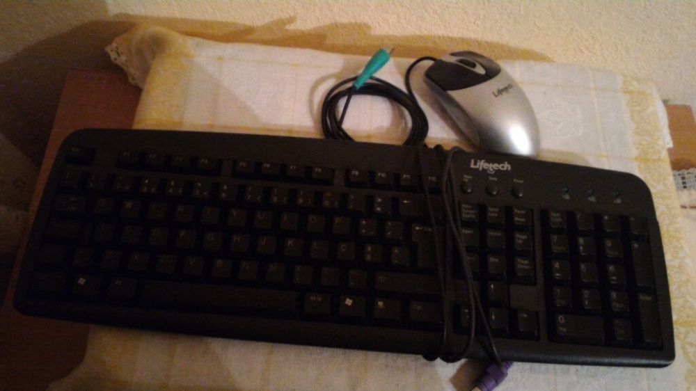 Keyboard, Speakers, Mouse, and Monitor64552299923970120