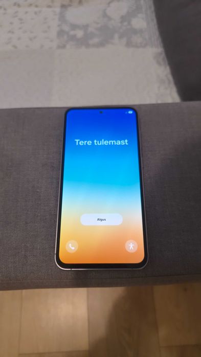 Samsung Galaxy S23 FE 128 GB Graphite | Bardzo dobry stan | Pudełko