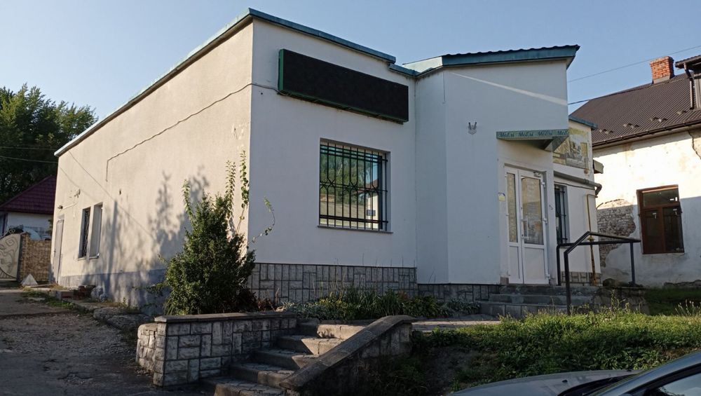 Будівля 124 м2 + 5,4 сотки землі у Бориславі від 1,8 млн грн