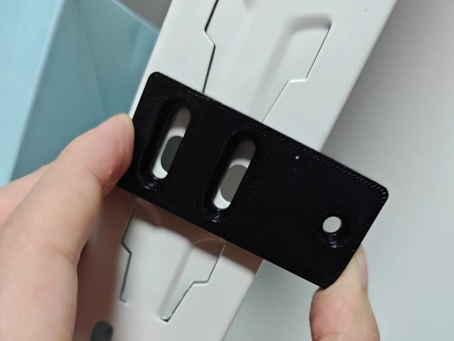 Gancho Lateral para Prateleira Pegboard M5