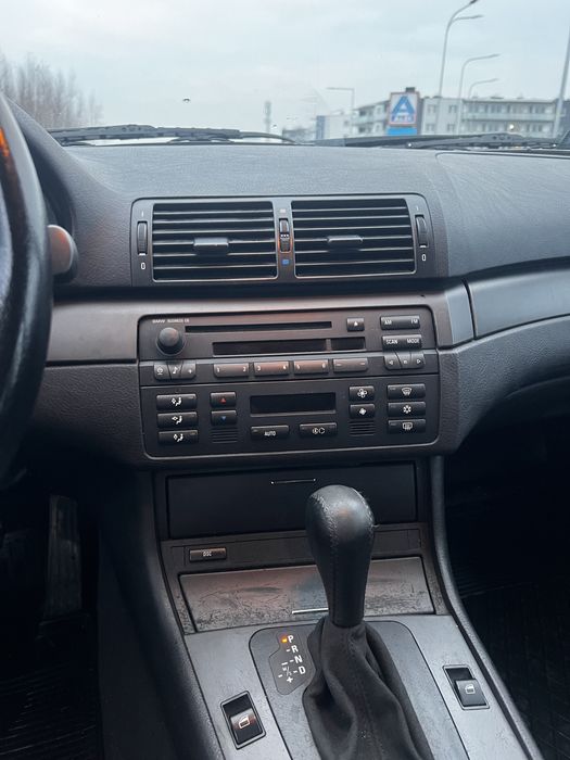 ( TEZ ZAMENIE ) BMW seria 3 e46 touring  diesel automat polift OC PT