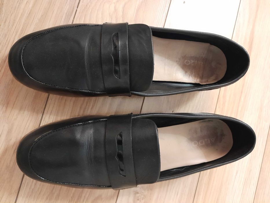Eleganckie półbuty damskie ze skóry naturalnej ALDO, czarne, r. 39,5