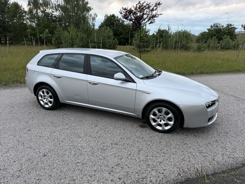 Alfa Romeo 159