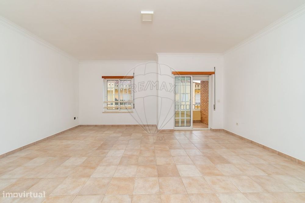 Apartamento T3 para arrendamento