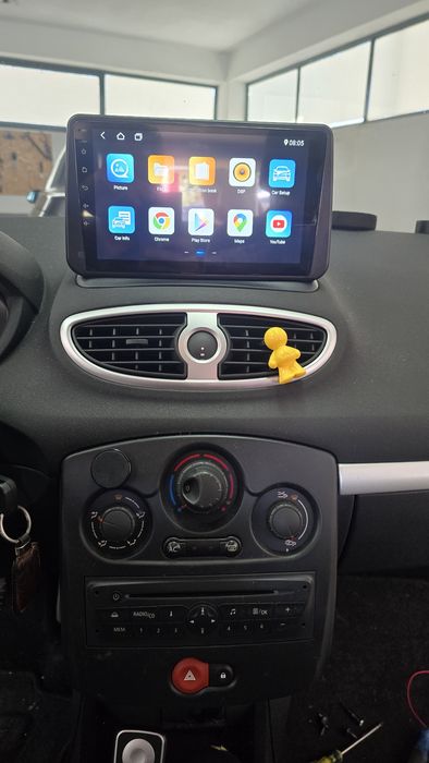 Rádio Android 14  com GPS Renault Clio 3 (Artigo Novo)