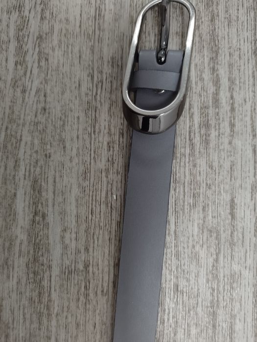 Sprzedam damski pasek długość 110 cm
