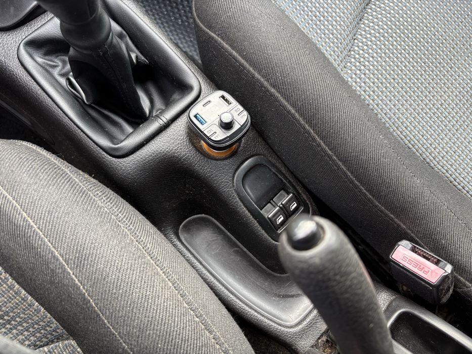 Продам  Пежо 206