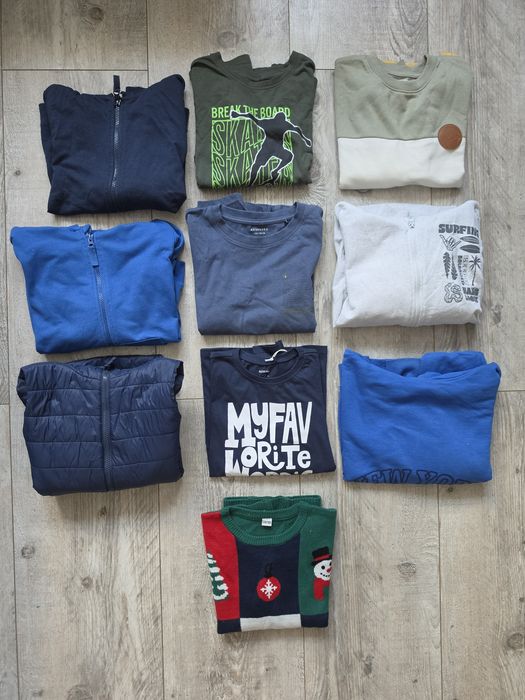 Zestaw paka bluz 134/140