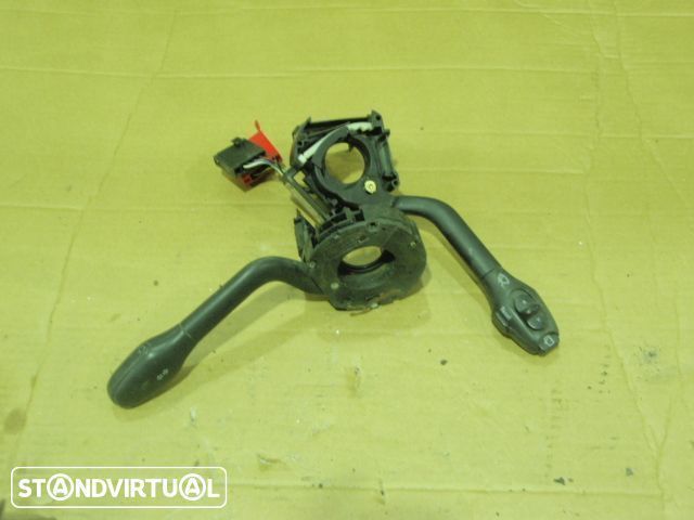 comutador Pisca / limpa vidros Ibiza 6K ( 1999 )