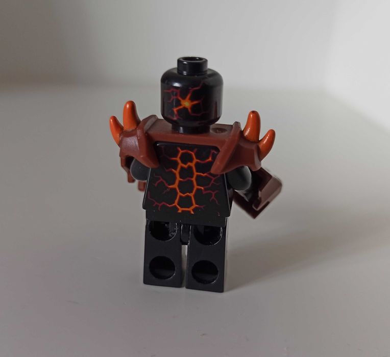 Minifigurka Lego NEXO KNIGHTS Moltor nex017