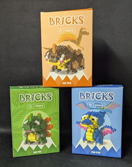 Фігурки Bricks у вигляді донозаврів