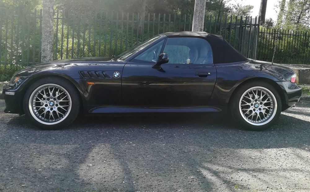 BMW Z3 Roadster 6 cilindros com Pack M