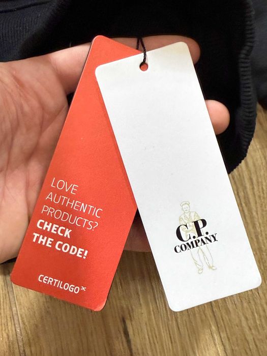 Кофта СП компані / світшот C.P. COMPANY