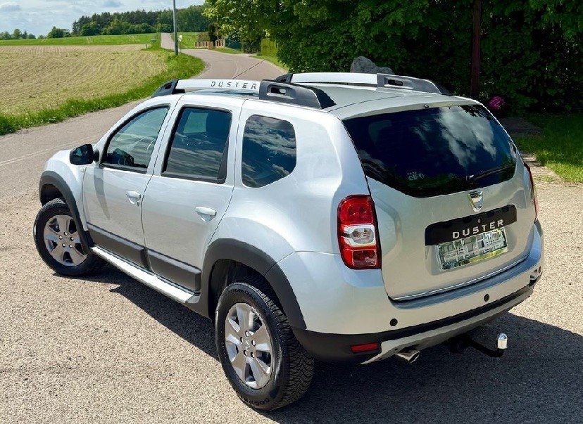 Dacia Duster 2015 дизель 4х4 ТОП