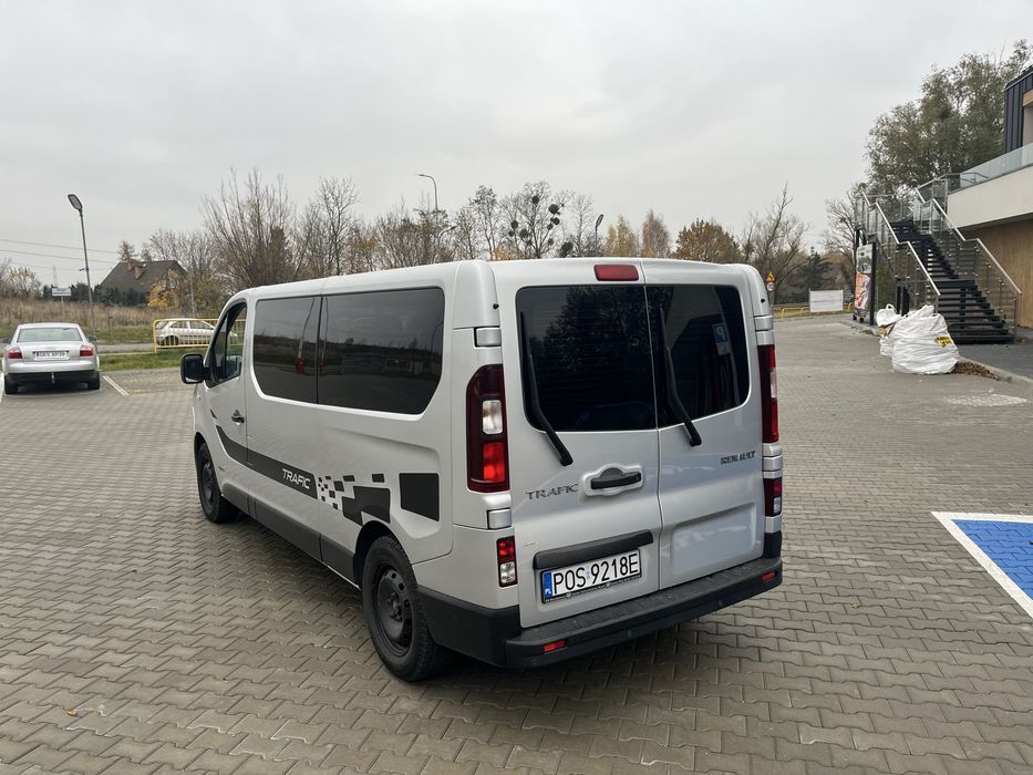 WYNAJEM BUS 9 OSOBOWY Renault Trafic III Kaszuby 3miasto Wolne Terminy