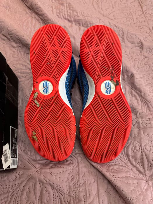 Nike Kyrie Irving 1 “Day of Independence”