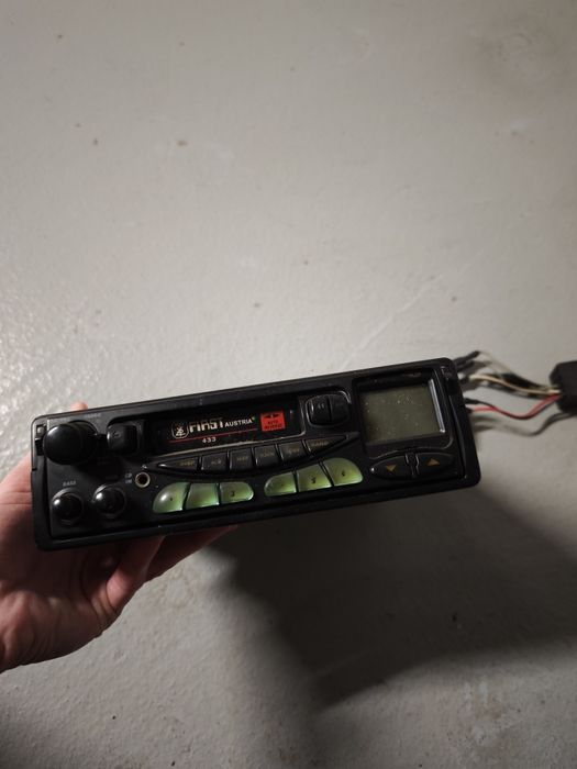 Radio samochodowe Vintage First Austria model 433