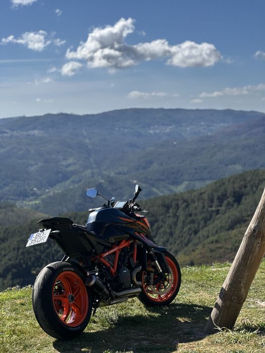 KTM Super Duke 1290 evo R