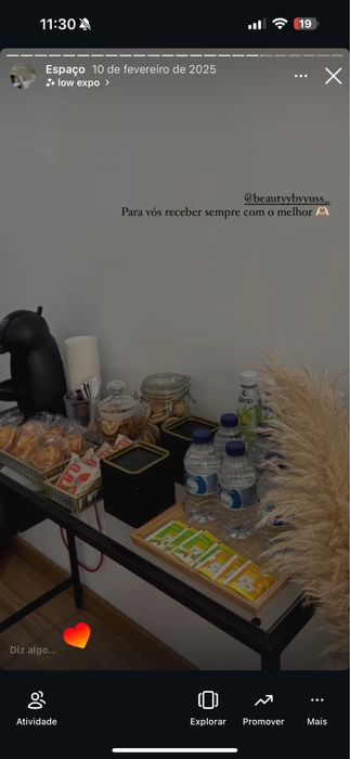Mesa console preta