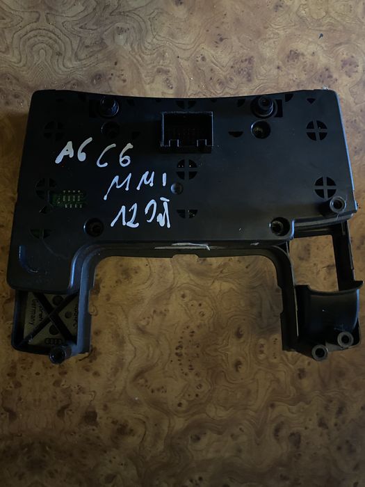 Panel MMI Audi A6 C6 Do Czerwonego Wyświetlacza