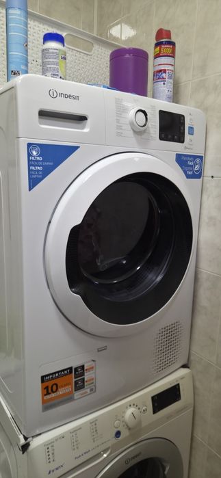 Maquina de secar roupas indesit