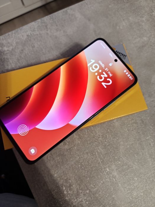 Smartfon Realme 12+