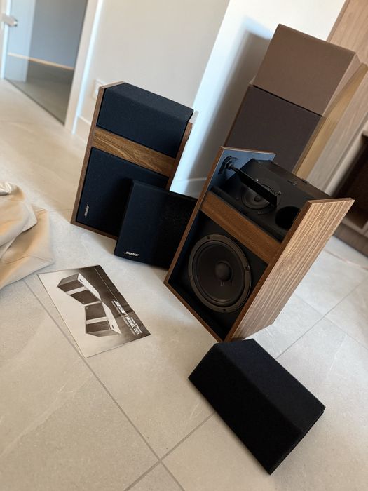 Kolumny półkowe monitory BOSE model 301 seria pierwsza