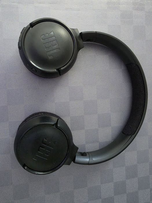 Auscultadores JBL usados