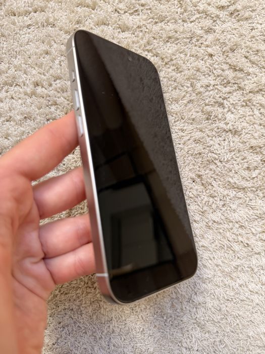 Iphone 15 pro branco 250gb- Negociavel