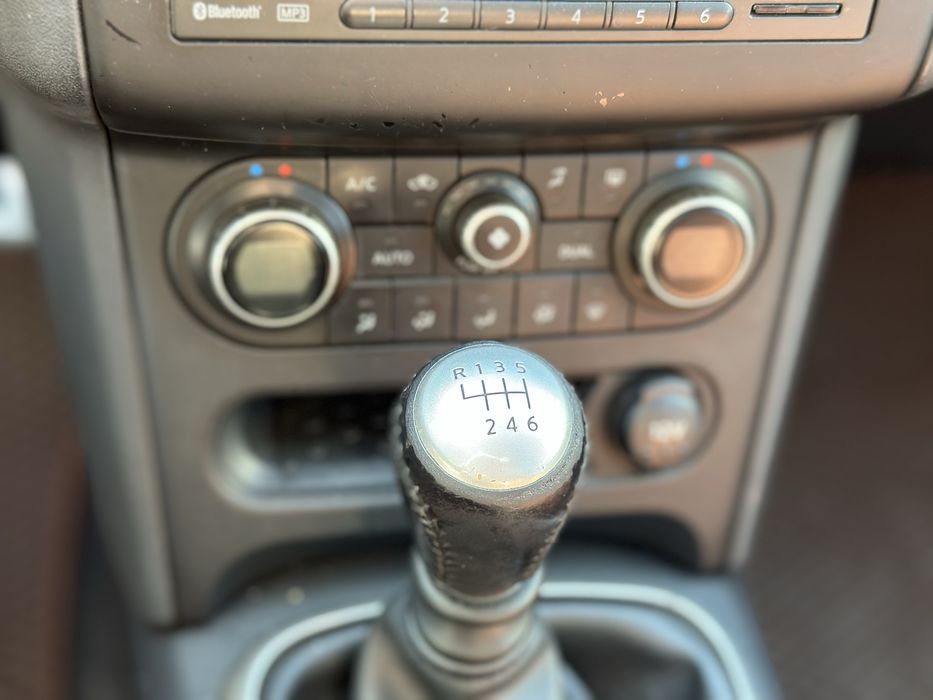 Продам Nissan Qashqai 2012 1.5 D
